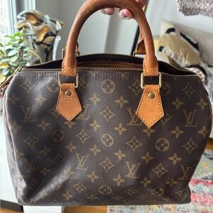 Louis Vuitton Vintage Monogram Canvas Speedy 30
